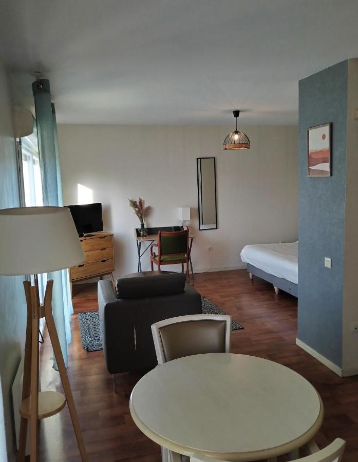Residence Carouge Appart Hotel Brétigny-sur-Orge Dış mekan fotoğraf