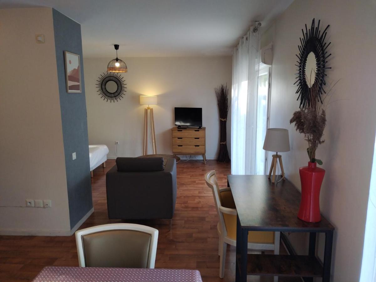 Residence Carouge Appart Hotel Brétigny-sur-Orge Dış mekan fotoğraf