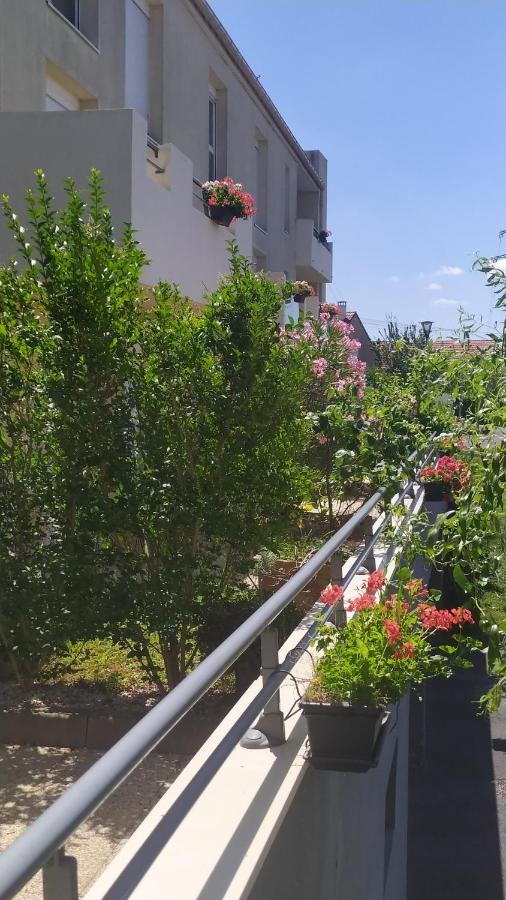 Residence Carouge Appart Hotel Brétigny-sur-Orge Dış mekan fotoğraf