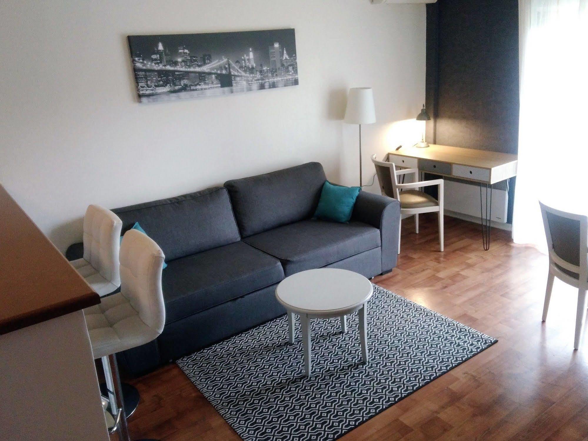 Residence Carouge Appart Hotel Brétigny-sur-Orge Dış mekan fotoğraf