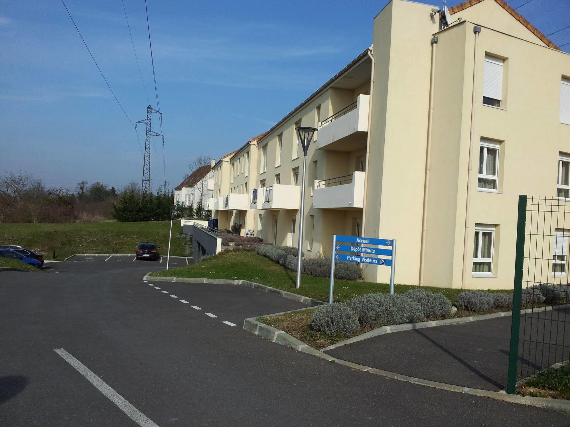 Residence Carouge Appart Hotel Brétigny-sur-Orge Dış mekan fotoğraf