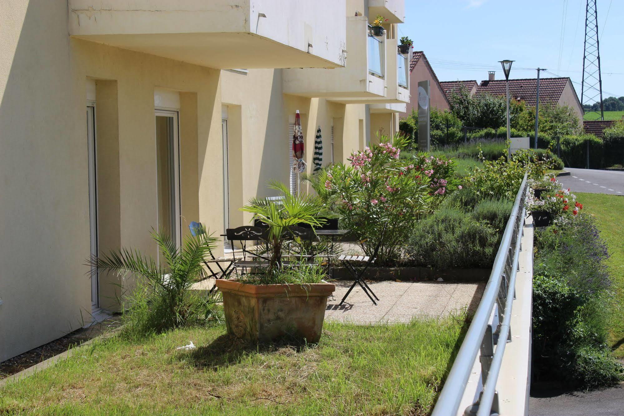 Residence Carouge Appart Hotel Brétigny-sur-Orge Dış mekan fotoğraf