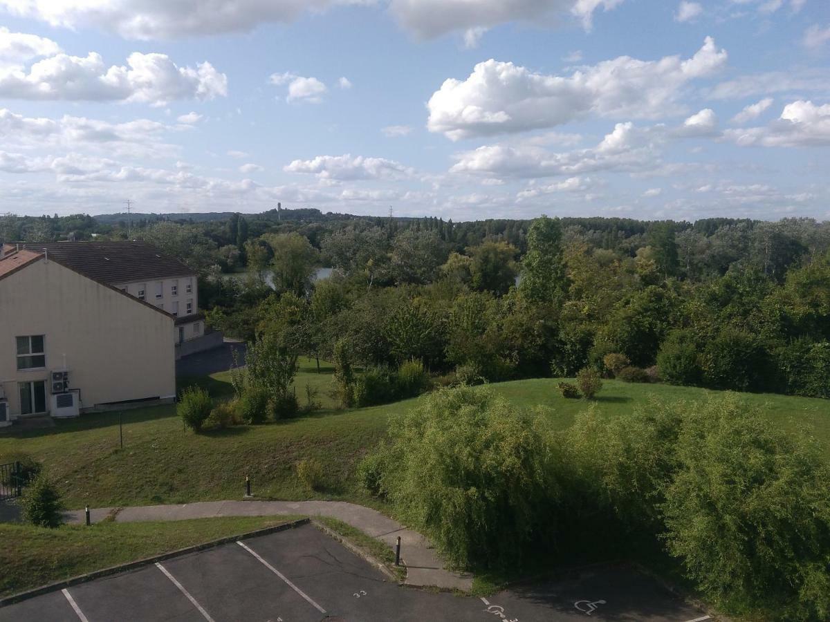 Residence Carouge Appart Hotel Brétigny-sur-Orge Dış mekan fotoğraf